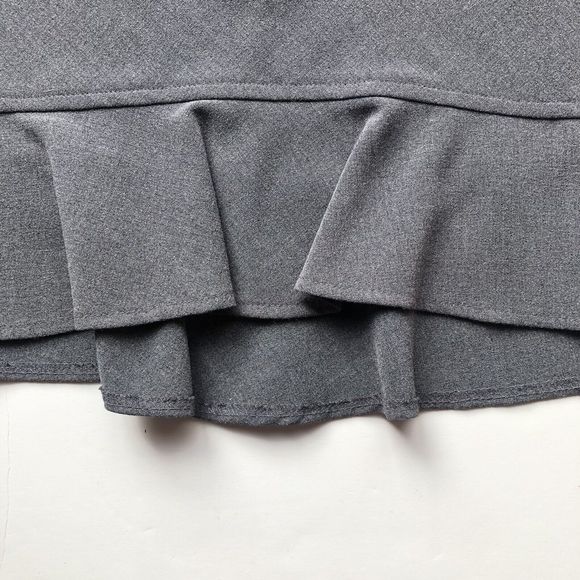 Tracy Evans Limited Gray Ruffle Skirt Size 1 - Picture 6 of 9